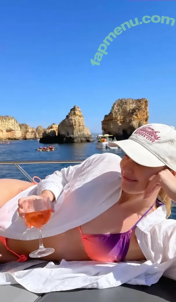 Sjokz nude photo #1191 (Eefje Depoortere / eefjah)