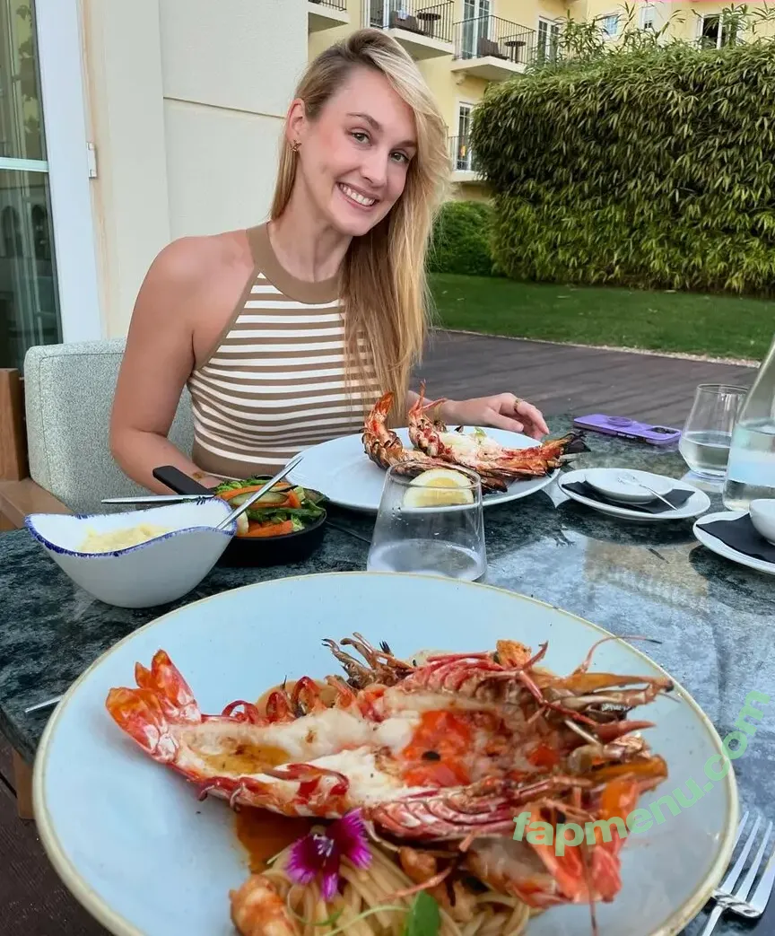 Sjokz nude photo #1210 (Eefje Depoortere / eefjah)