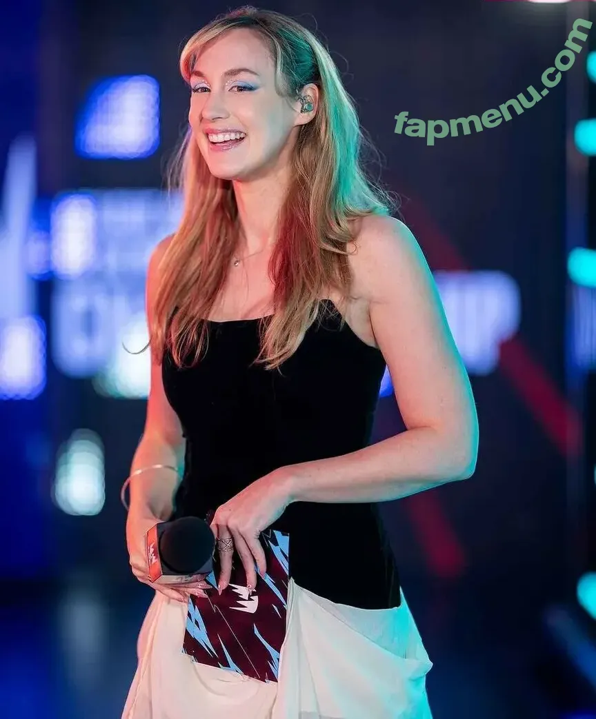 Sjokz nude photo #1389 (Eefje Depoortere / eefjah)