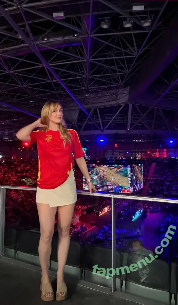 Sjokz nude photo #1418 (Eefje Depoortere / eefjah)