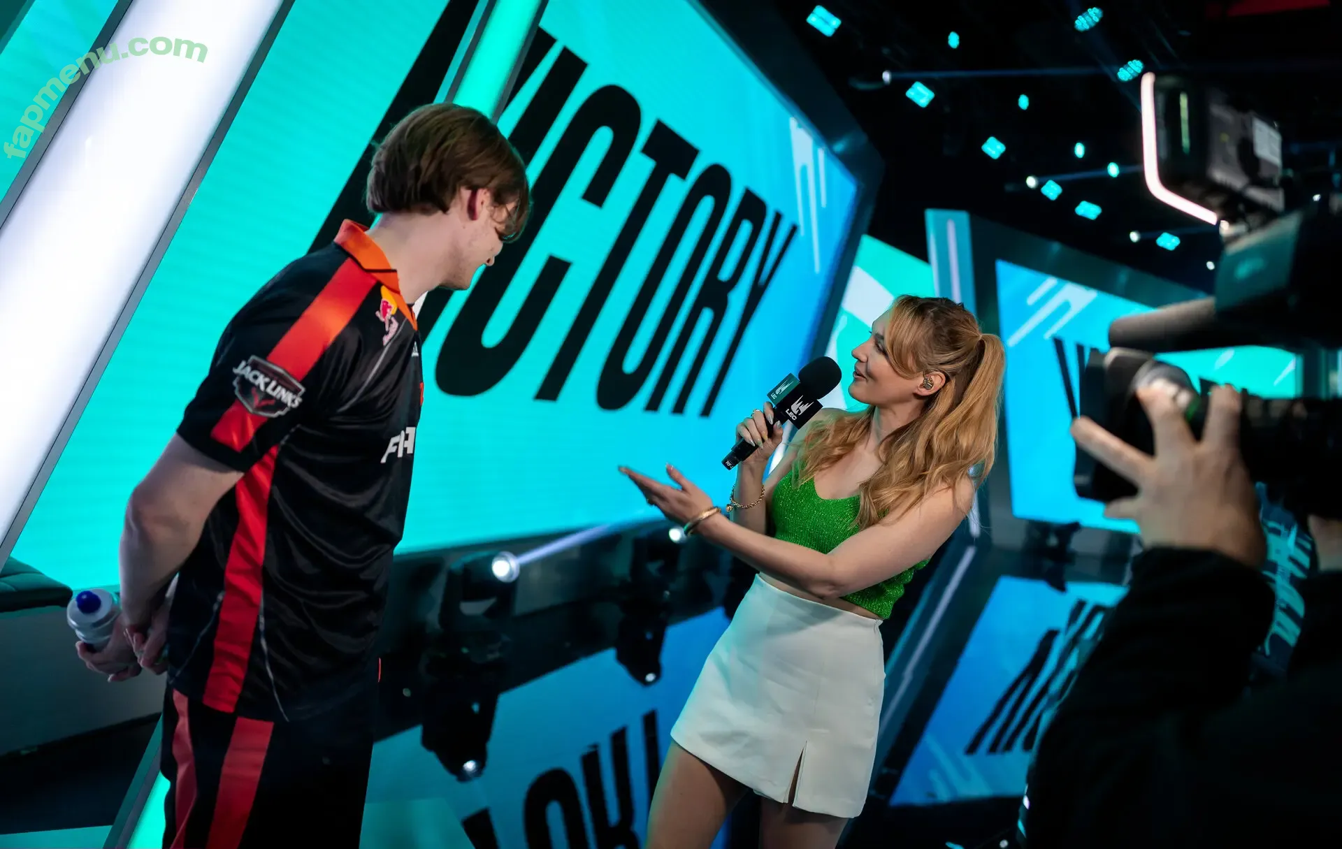 Sjokz nude photo #1430 (Eefje Depoortere / eefjah)