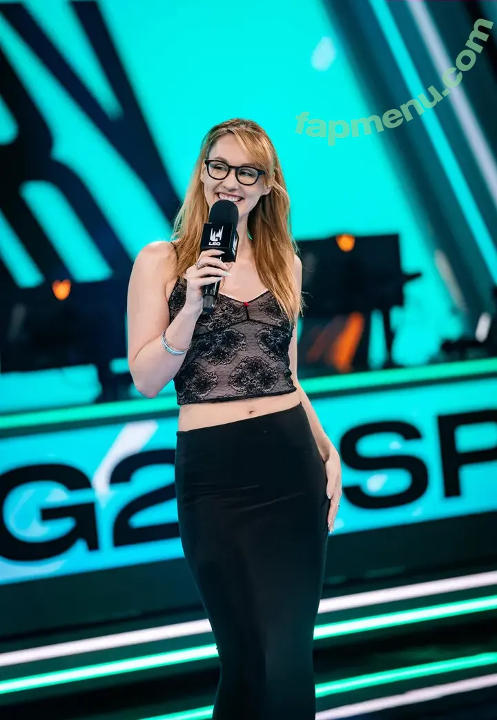 Sjokz nude photo #1440 (Eefje Depoortere / eefjah)