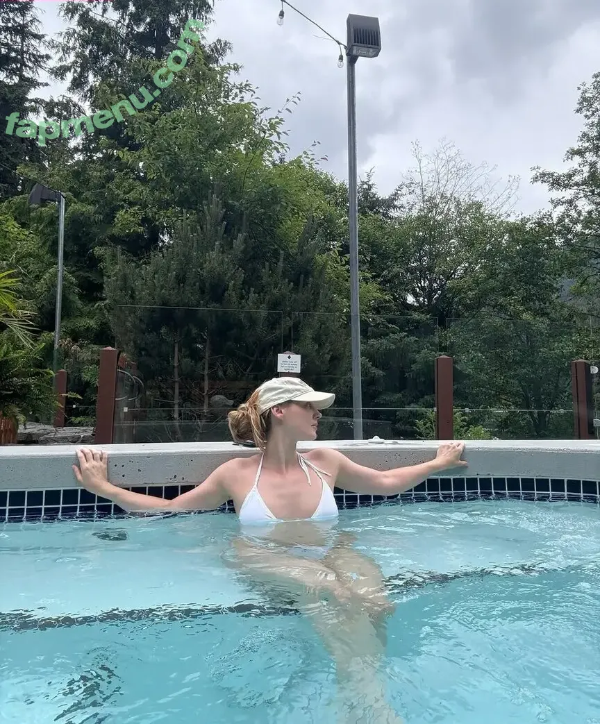 Sjokz nude photo #1507 (Eefje Depoortere / eefjah)