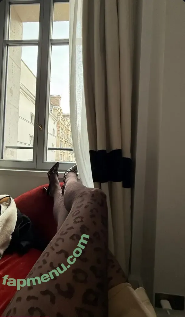 Sjokz nude photo #1640 (Eefje Depoortere / eefjah)