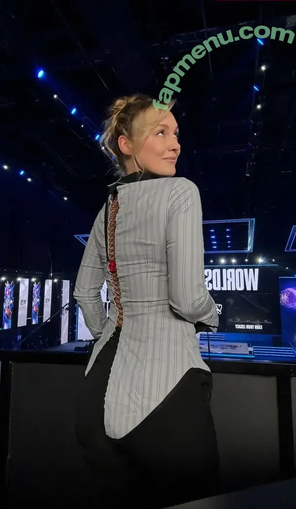 Sjokz nude photo #1645 (Eefje Depoortere / eefjah)