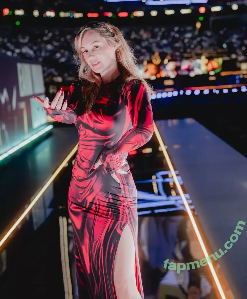 Sjokz nude photo #1660 (Eefje Depoortere / eefjah)