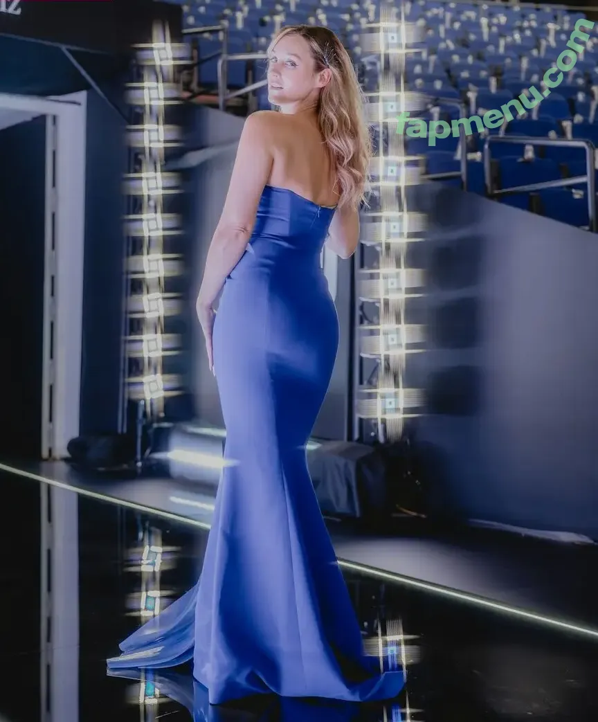 Sjokz nude photo #1668 (Eefje Depoortere / eefjah)