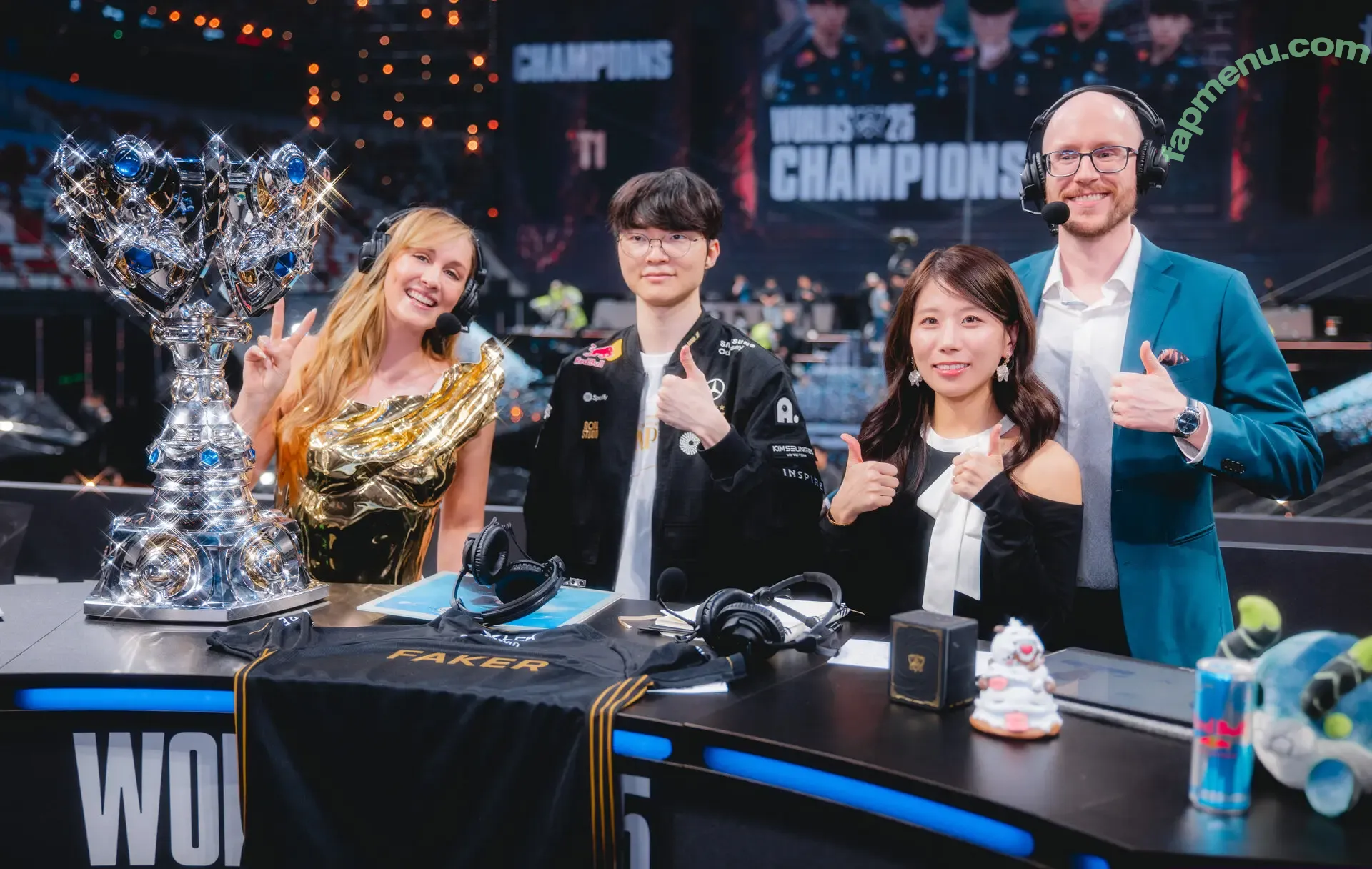 Sjokz nude photo #1696 (Eefje Depoortere / eefjah)