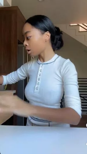 Skai Jackson / skaijackson nude photo #0023