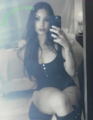 Skarlette Nikole / Skarlett Nikole / real_skarlett_nikole / spookyspice_xo nude photo #0020