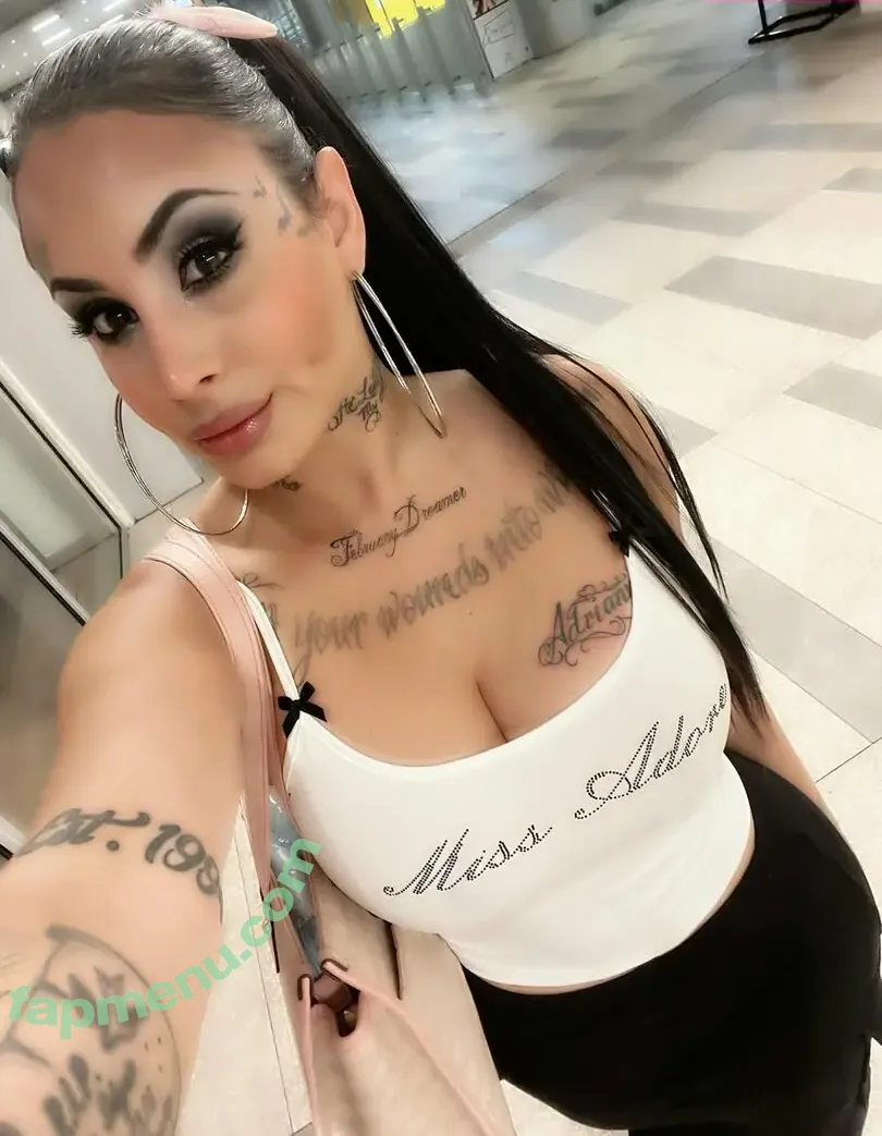 Skarlette Nikole nude photo #0021 (Skarlett Nikole / real_skarlett_nikole / spookyspice_xo)