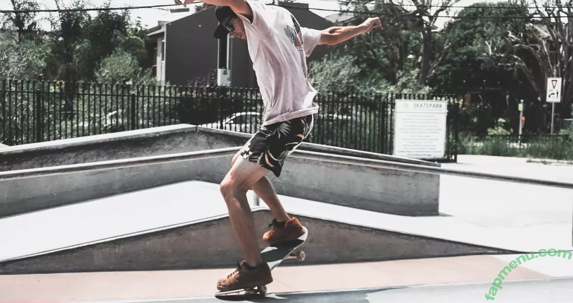 skaterrboi nude photo #0034 (skaterrboyy20)