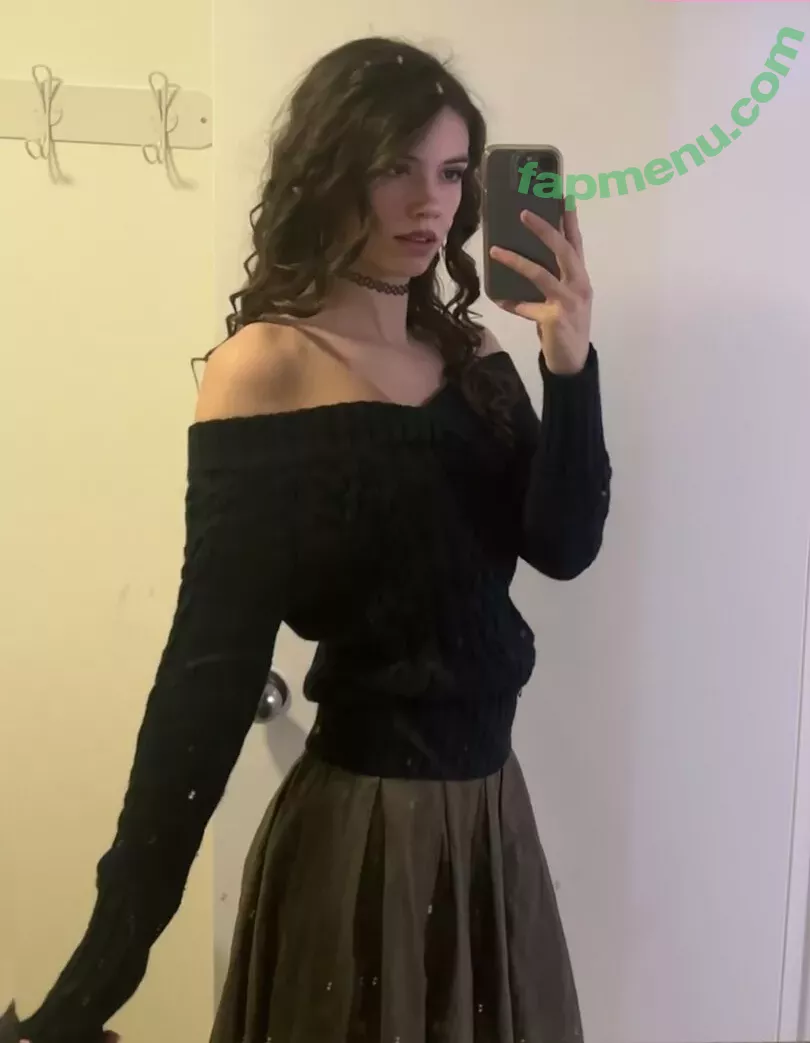 Skatie420 nude photo #0022 (Skatie420)