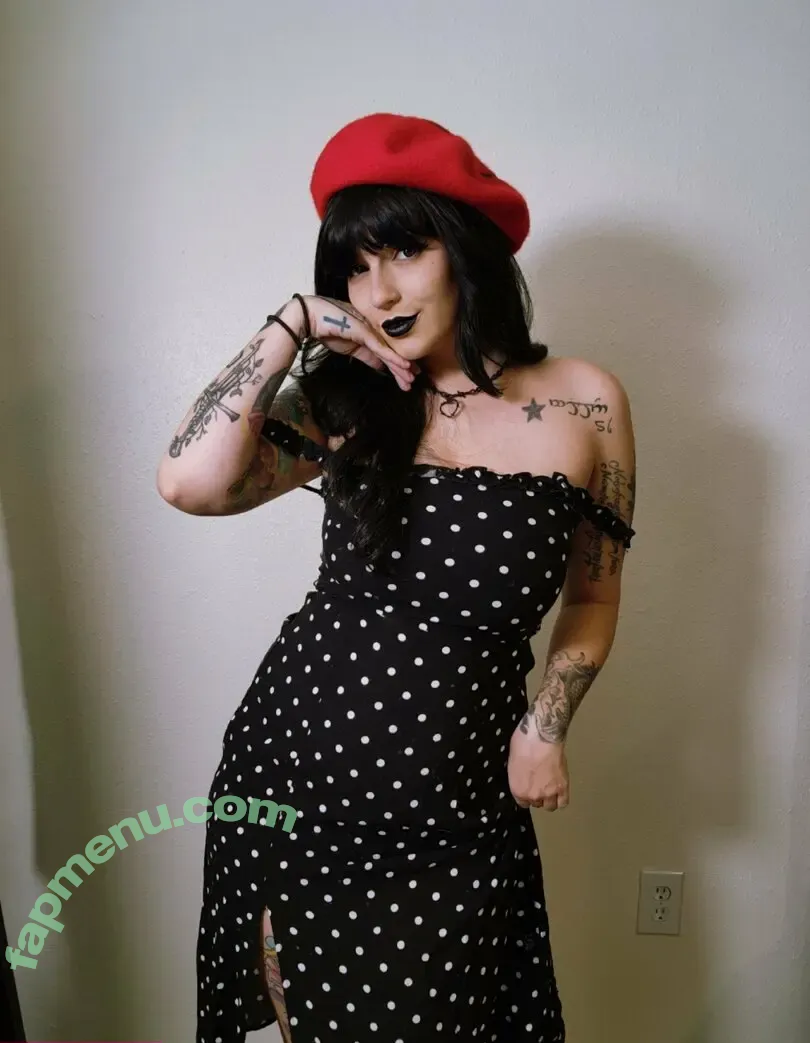 skicksgonewild nude photo #0002 (skicksgonewild)