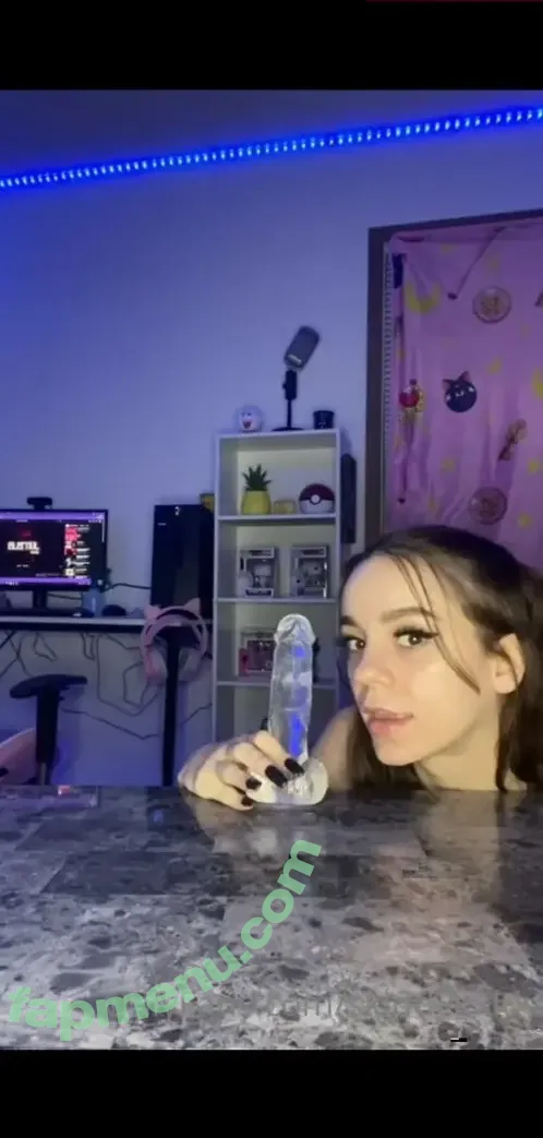 Skiddy Kitty nude photo #0073 (skiddykiddy)