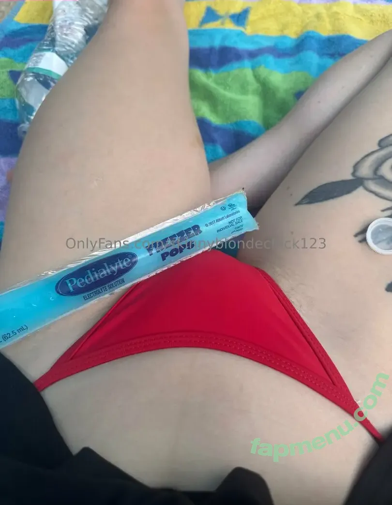 skinnyblondechick123 nude photo #0106 (chickie_nugz)