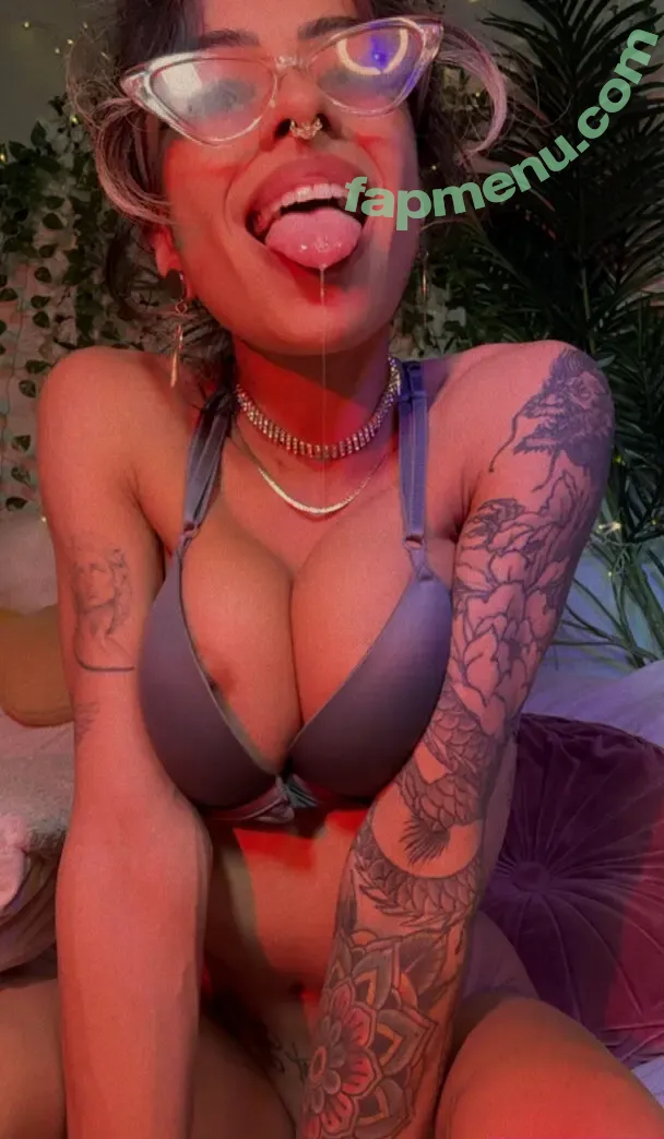 skinnyminimia nude photo #0027 (skinnyminimia)