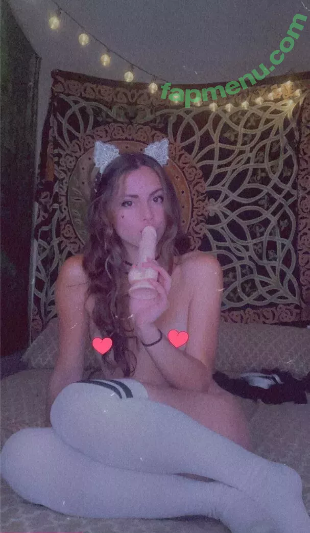 skittii nude photo #0063 (s_kittii_)