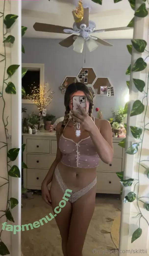 skittii nude photo #0309 (s_kittii_)