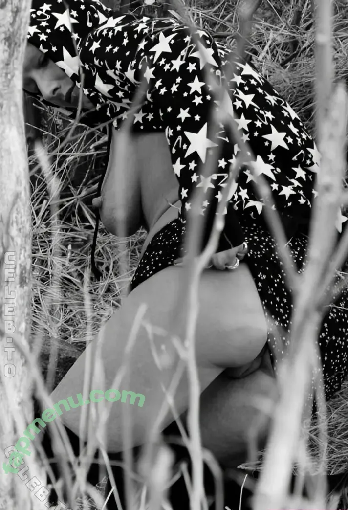 Sklavin Meehr nude photo #0100 (meehr.kunstwerk)