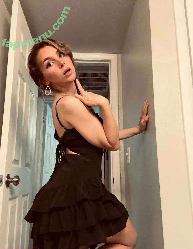 skuishiiiposr nude photo #0054 (skuishiiiposr)