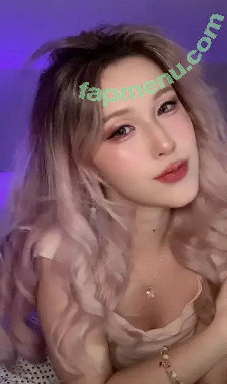 Skwid nude photo #0057 (Skwidcosplay)