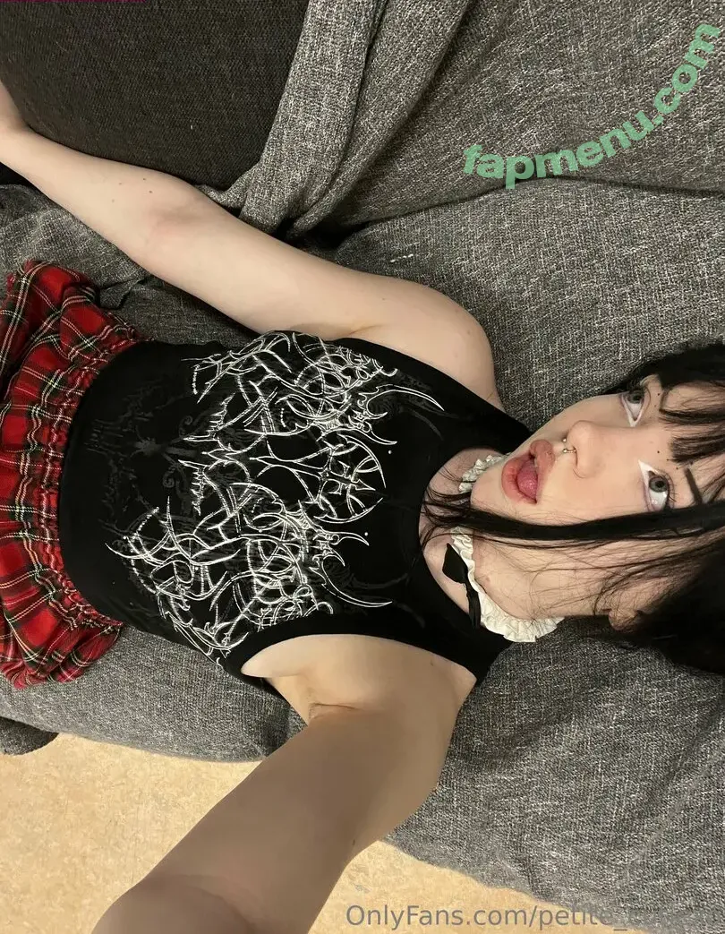 sky_cutiiexx nude photo #0013 (sky_cutiiexx)