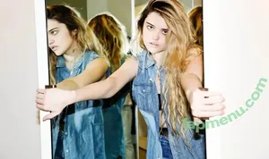 Sky Ferreira / skyferreira nude photo #0054