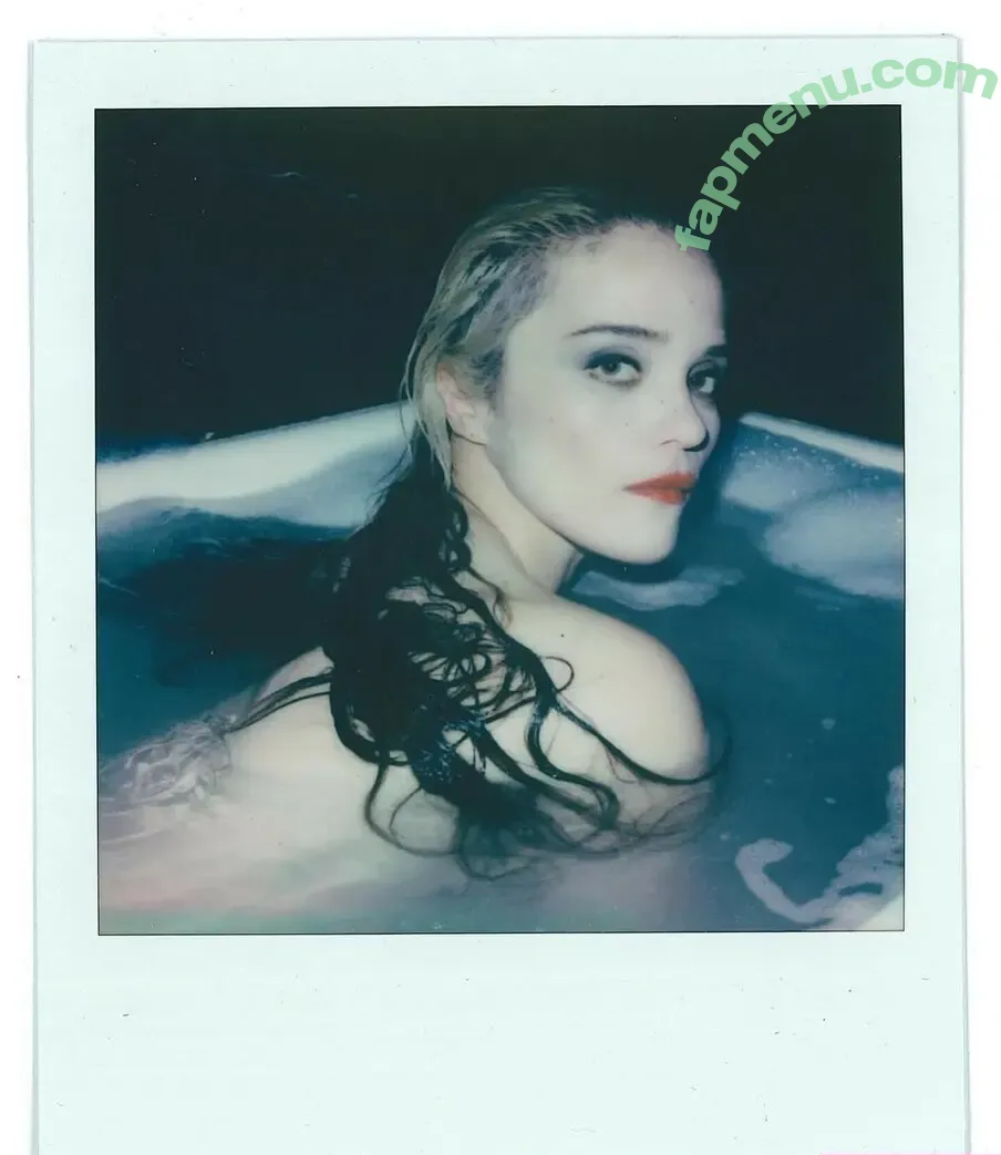 Sky Ferreira nude photo #0014 (skyferreira)