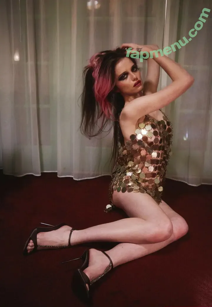 Sky Ferreira nude photo #0033 (skyferreira)