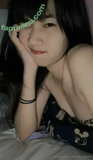 sky.gemi / skygembbw nude photo #0015