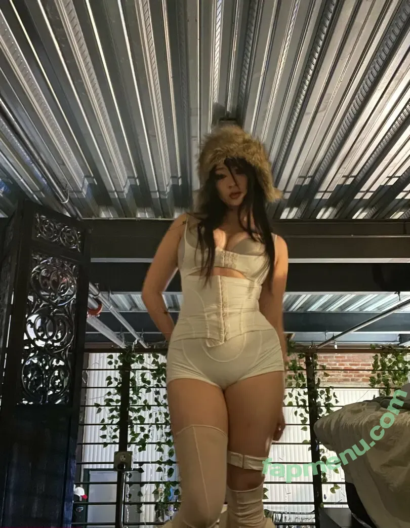 sky_larr nude photo #0045 (VeilSorceress / sky_lar_)