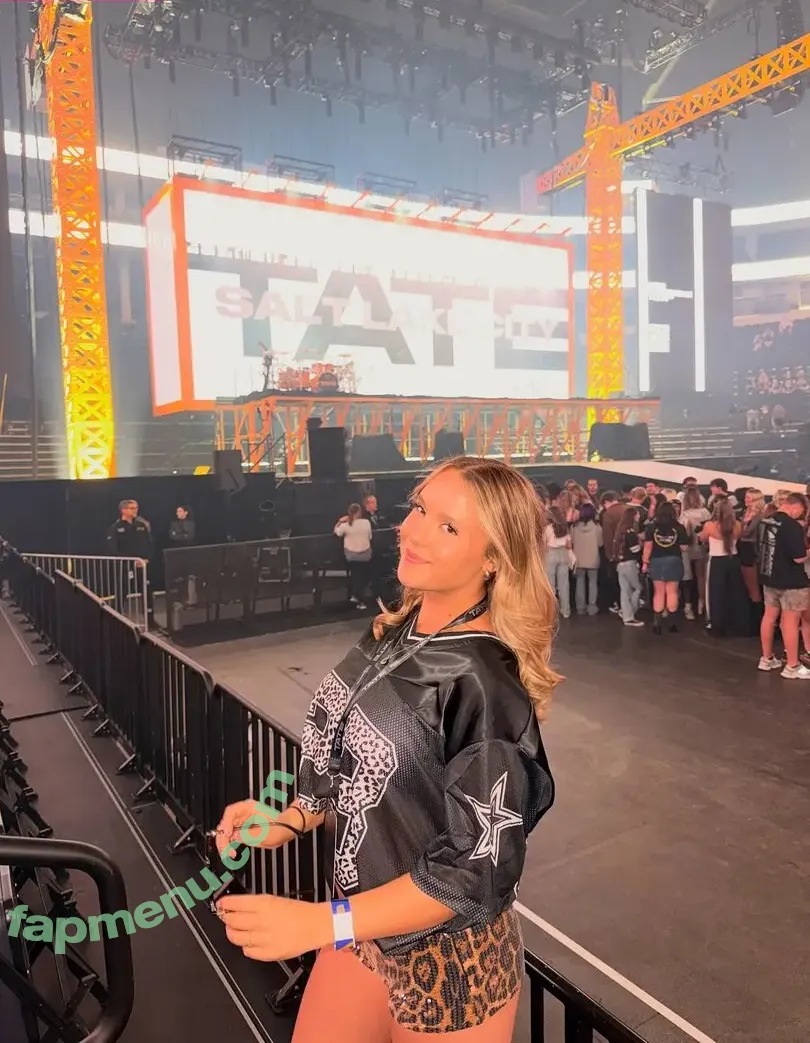 Sky Naomi Smith nude photo #0038 (skynaomismith)