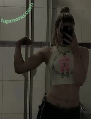 sky_stn_ / Nelee nude photo #0101