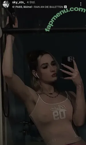 sky_stn_ / Nelee nude photo #0104