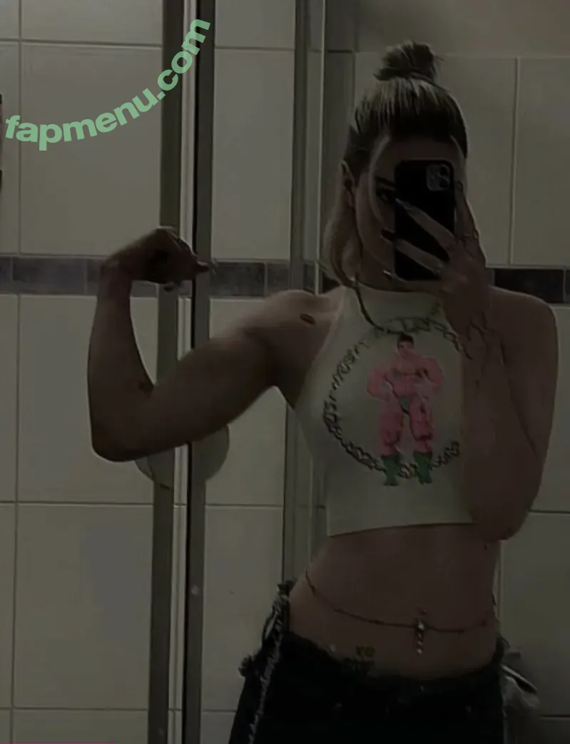 sky_stn_ nude photo #0101 (Nelee)