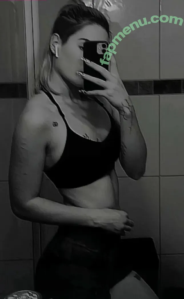 sky_stn_ nude photo #0106 (Nelee)