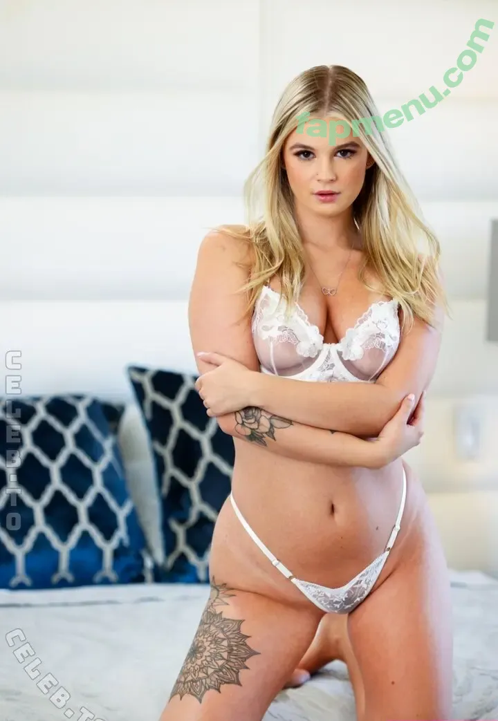 Sky Wonderland nude photo #0380 (skibbski / skibbsky / sky-in-wonderland)