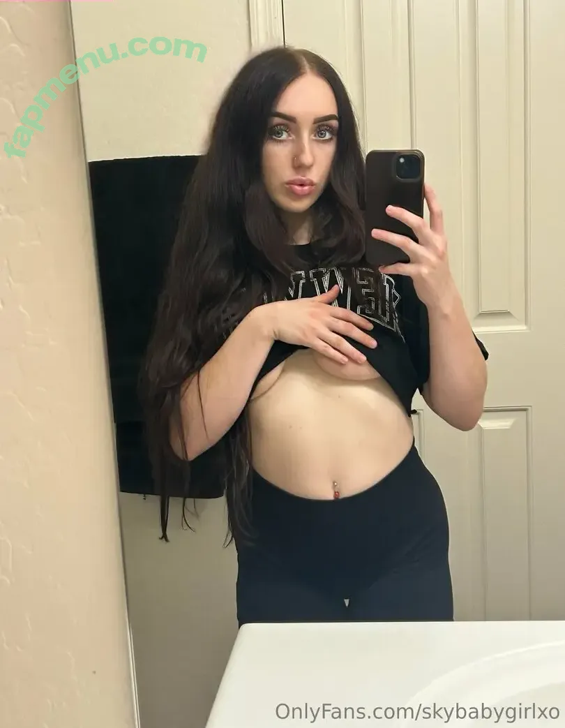 skybabygirlxo nude photo #0006 (skybabygirlxo)