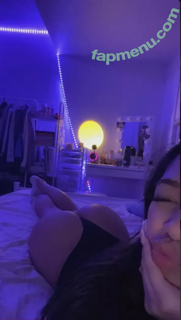 Skybethanyyy nude photo #0021 (Skybethanyyy)