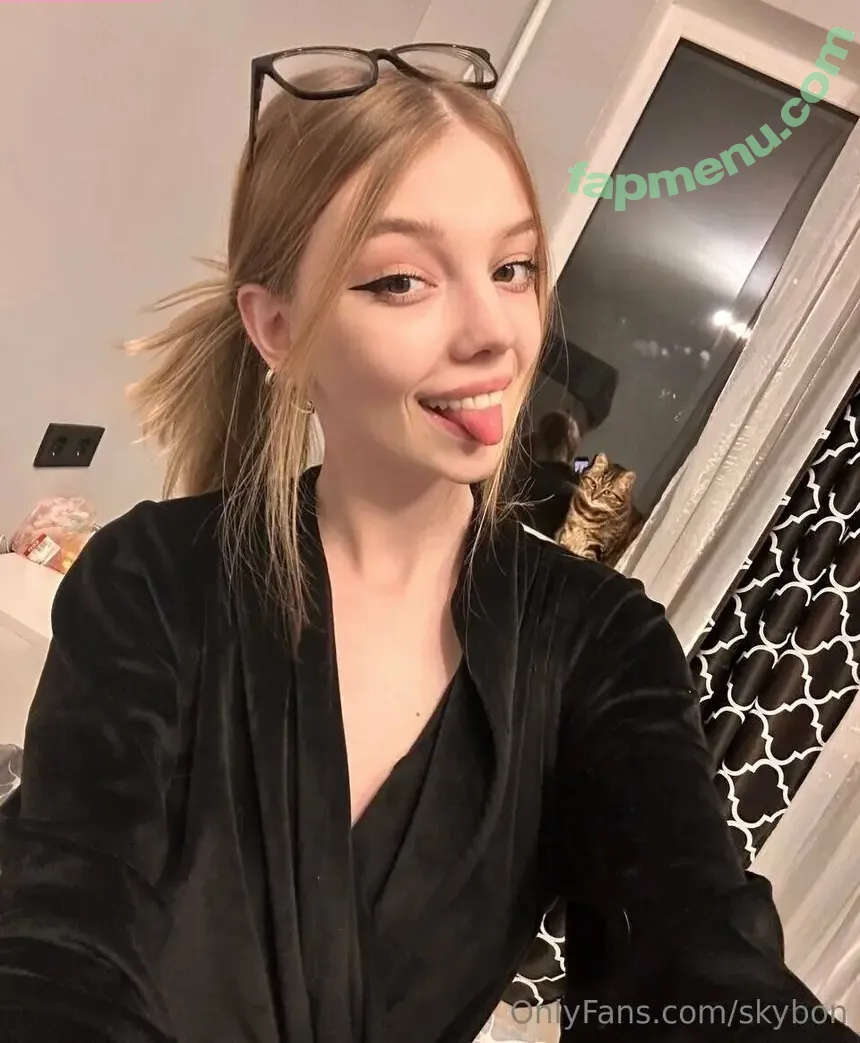 Skybon nude photo #0123 (Angelina / Reborngia / Skyrror / Sweetreborn / andreaschibono)