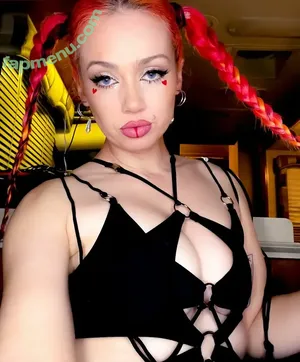 Skye Sweetnam / skye.sweetnam nude photo #0059