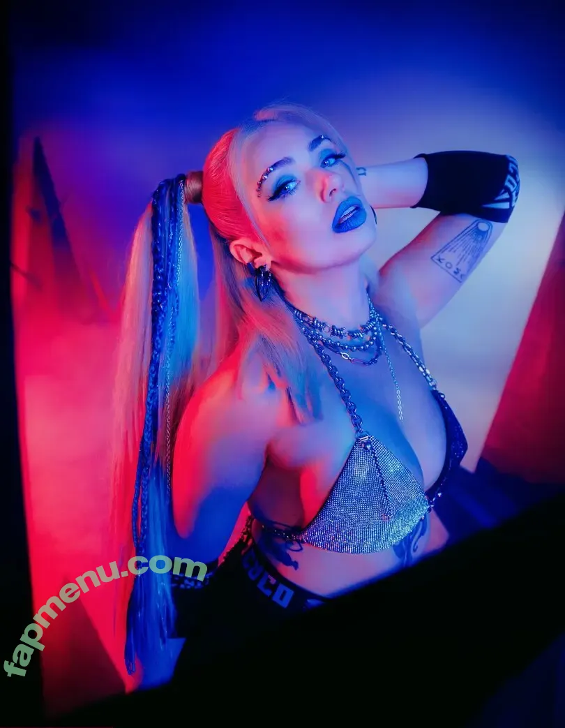 Skye Sweetnam nude photo #0045 (skye.sweetnam)