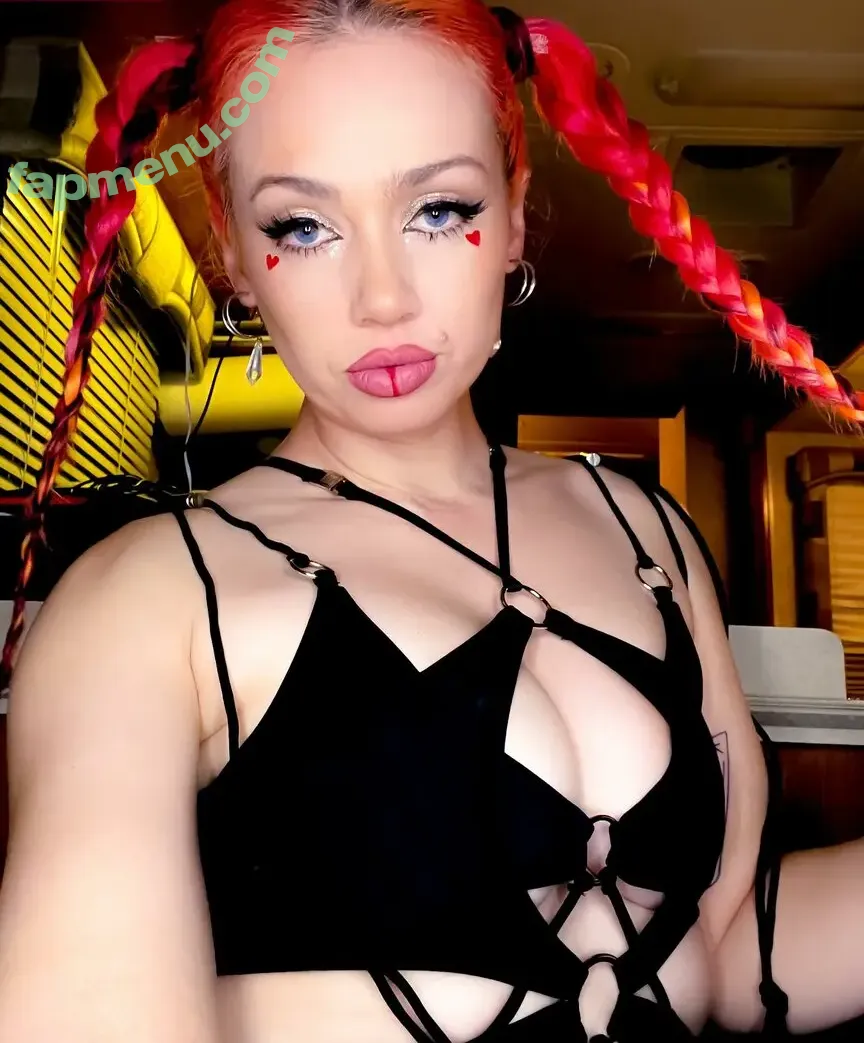 Skye Sweetnam nude photo #0059 (skye.sweetnam)