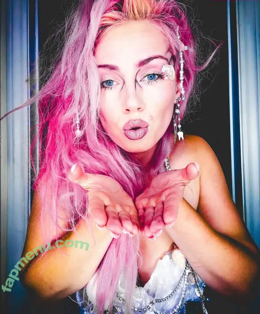 Skye Sweetnam nude photo #0077 (skye.sweetnam)