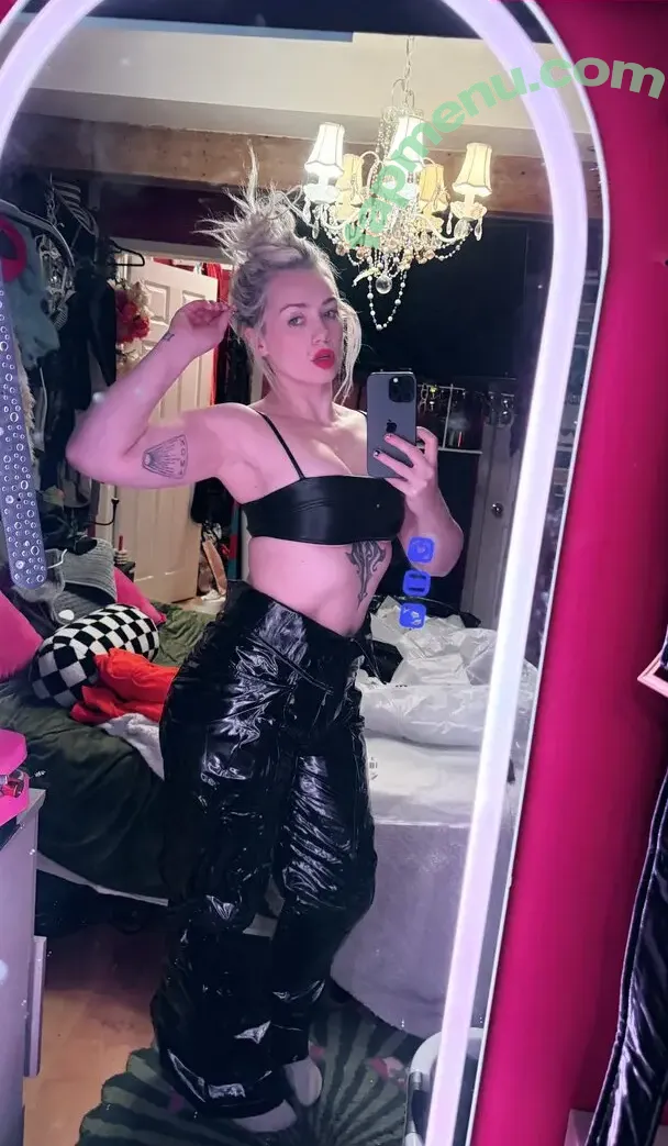 Skye Sweetnam nude photo #0094 (skye.sweetnam)