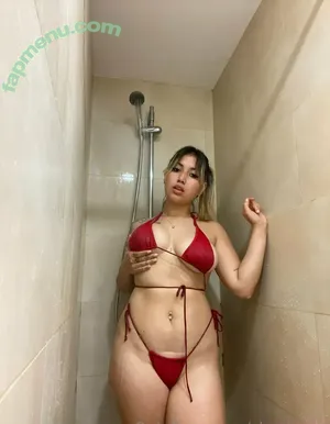 skyelopez / itz_skyee / skyelopezx nude photo #0204