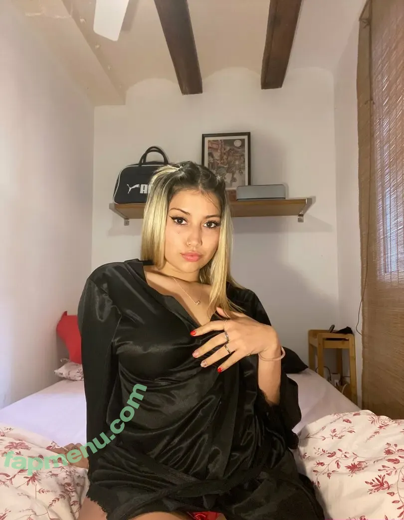 skyelopez nude photo #0228 (itz_skyee / skyelopezx)