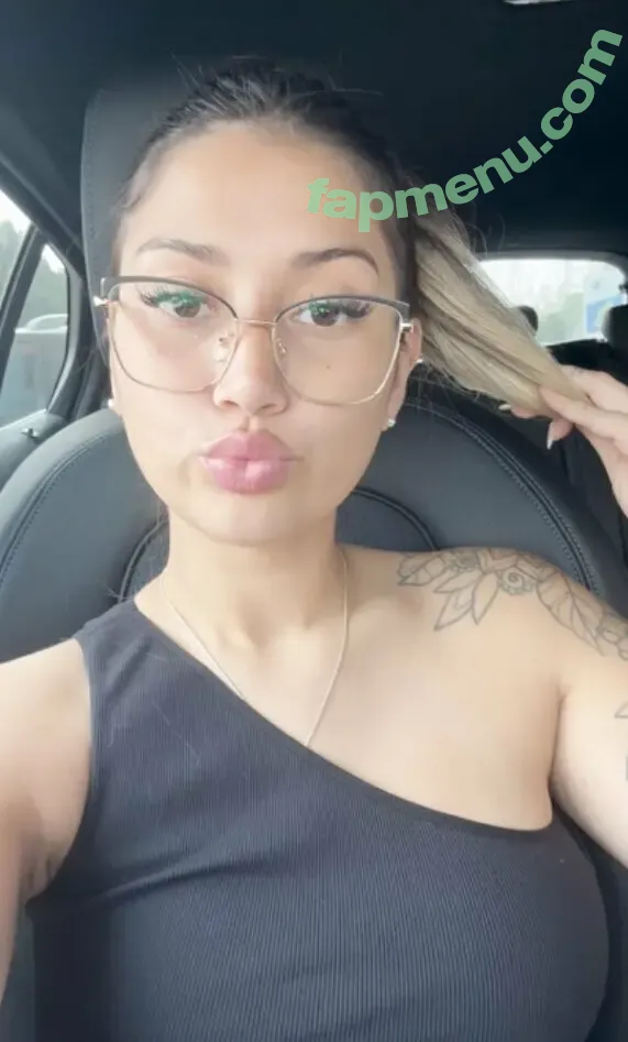 skyelopez nude photo #0245 (itz_skyee / skyelopezx)