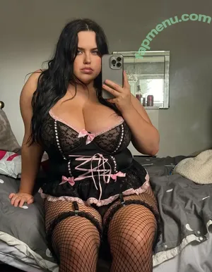 skyeloux / skyelouxx nude photo #0004
